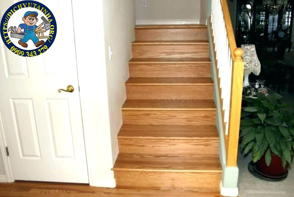 sửa cầu thang gỗ tại nhà phường Thạnh Mỹ Tây