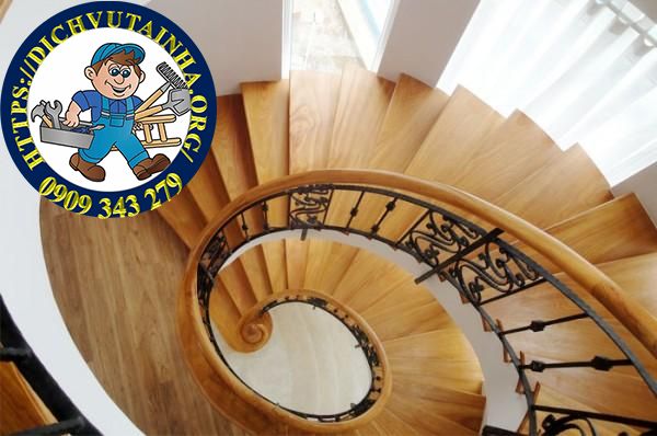 sửa cầu thang gỗ tại nhà phường Xuân Hoà