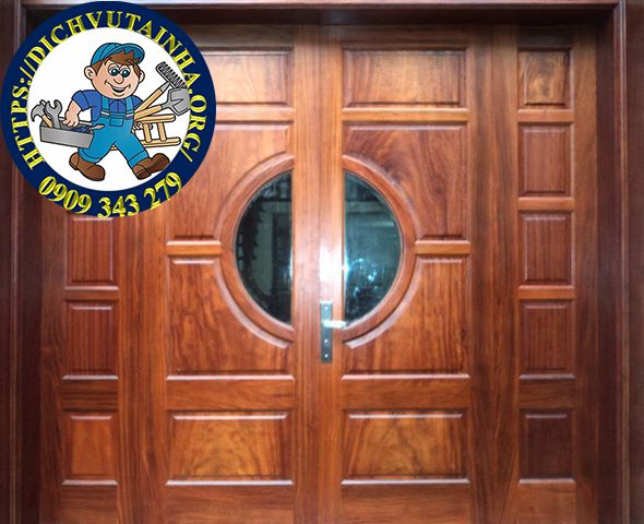 sửa chữa cửa gỗ tại nhà phường Chánh Hưng