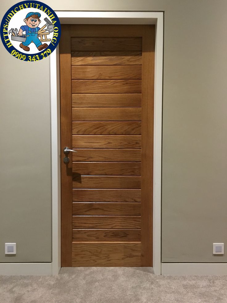 sửa chữa cửa gỗ tại nhà Xã HIệp Phước