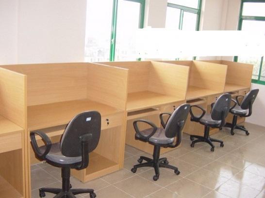 tháo lắp bàn làm việc phường Xóm Chiếu